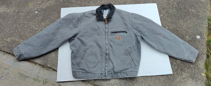 Vintage Carhartt Detroit J97 MTL Large