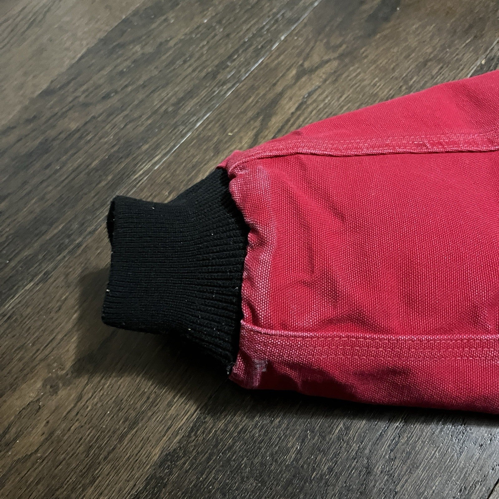 Vintage Red Santa Fe Carhartt Jacket Quilted Lined Barn Coat Size Large Rare