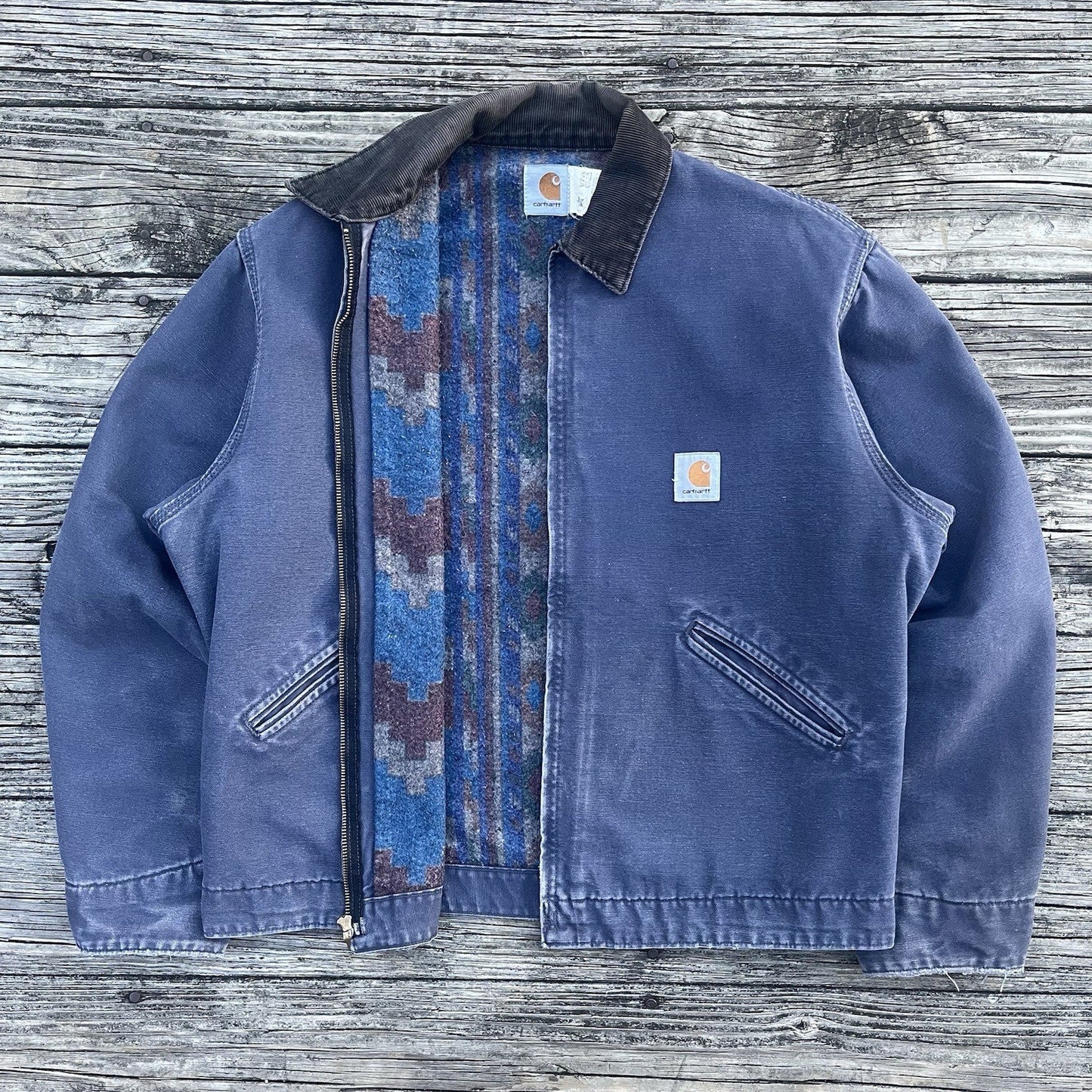 vintage 90’s carhartt j60 ptl aztec lined detroit jacket in petrol size large