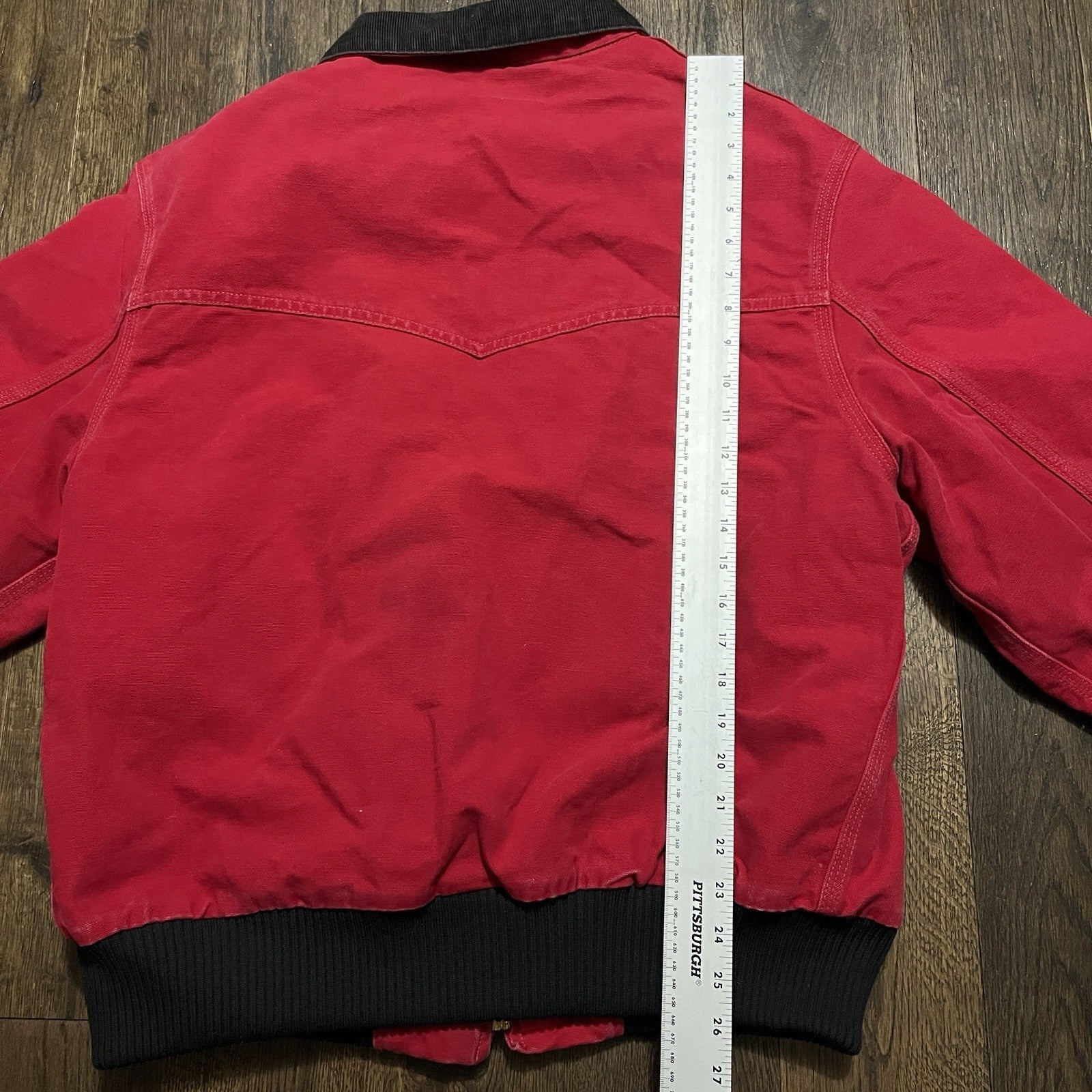 Vintage Red Santa Fe Carhartt Jacket Quilted Lined Barn Coat Size Large Rare
