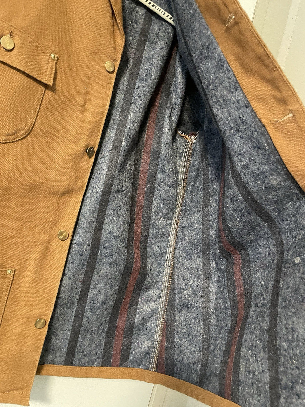 EUC Vintage Carhartt Mens Canvas Blanket Lined Chore Jacket 6BLCT  40 Tall USA