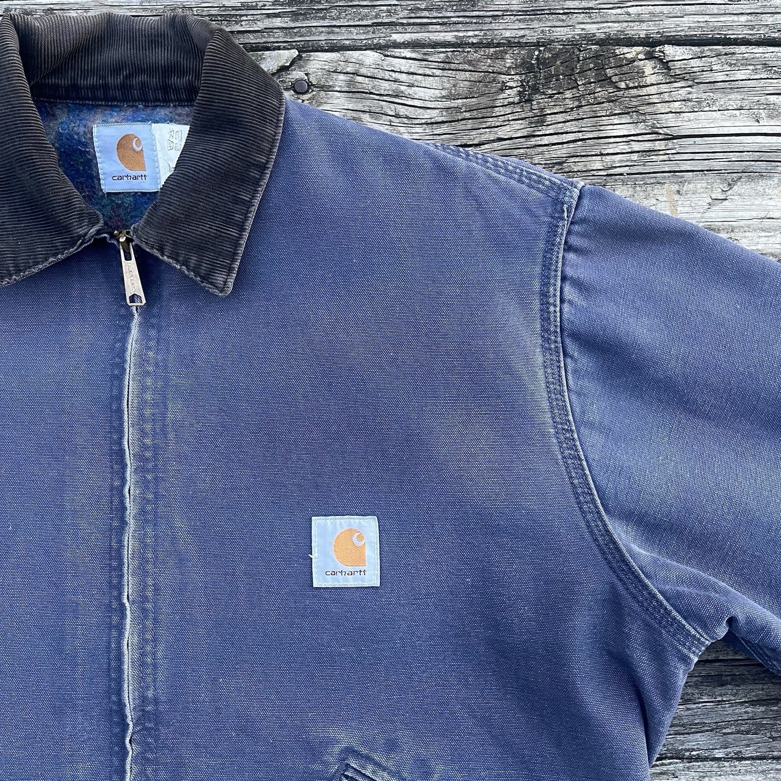 vintage 90’s carhartt j60 ptl aztec lined detroit jacket in petrol size large