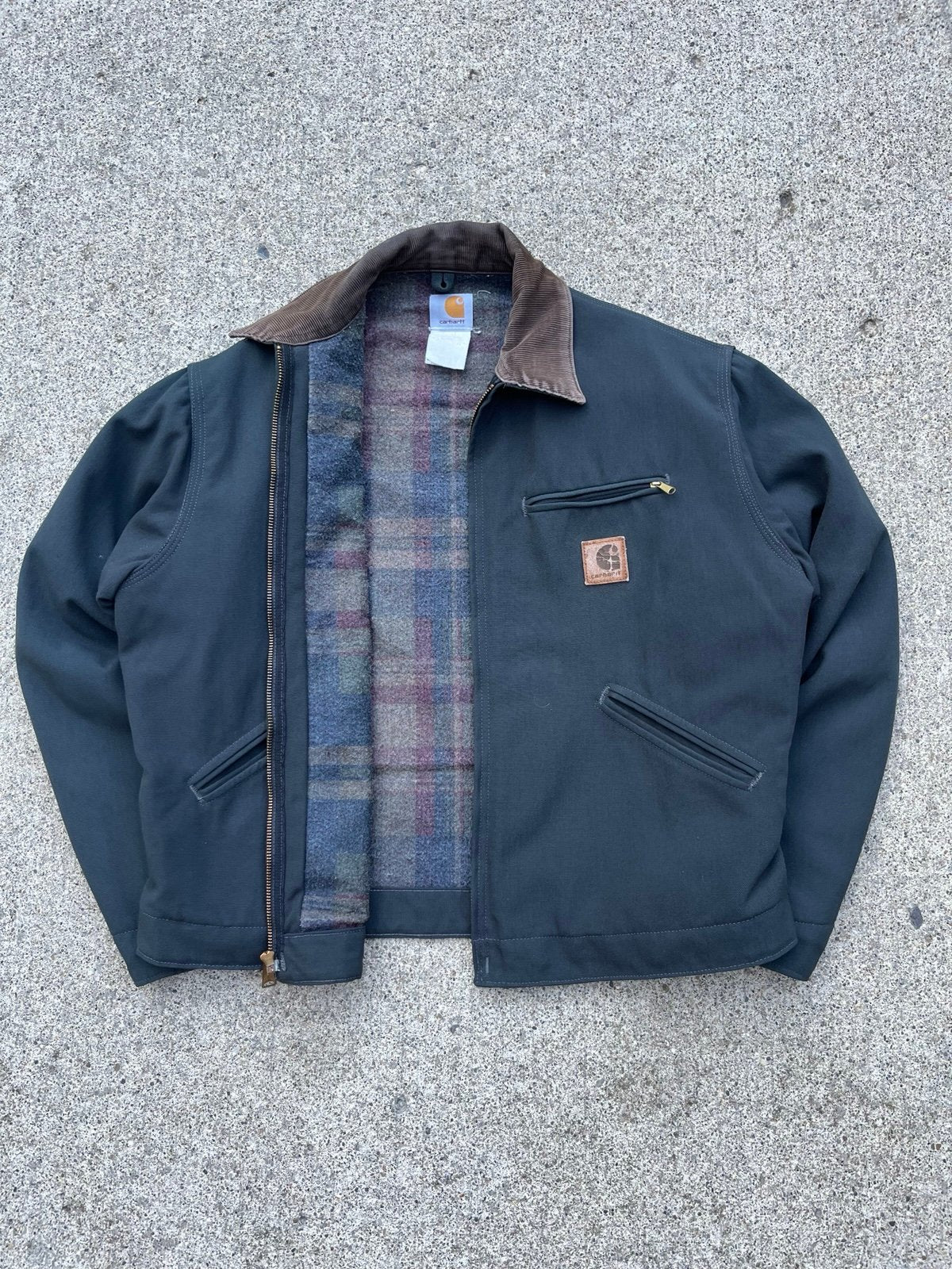 M Carhartt Jacket J128 CHR and J43 HTG